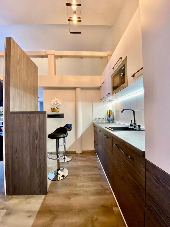 Stationapartments Szeged Eksteriør bilde