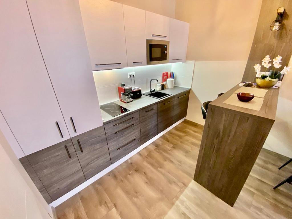 Stationapartments Szeged Eksteriør bilde